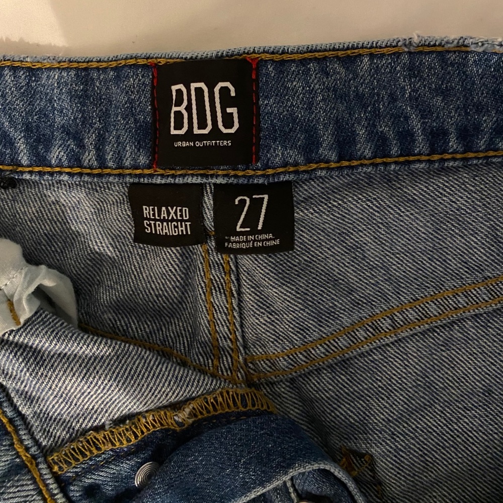BDG Relaxed Straight Leg Jean